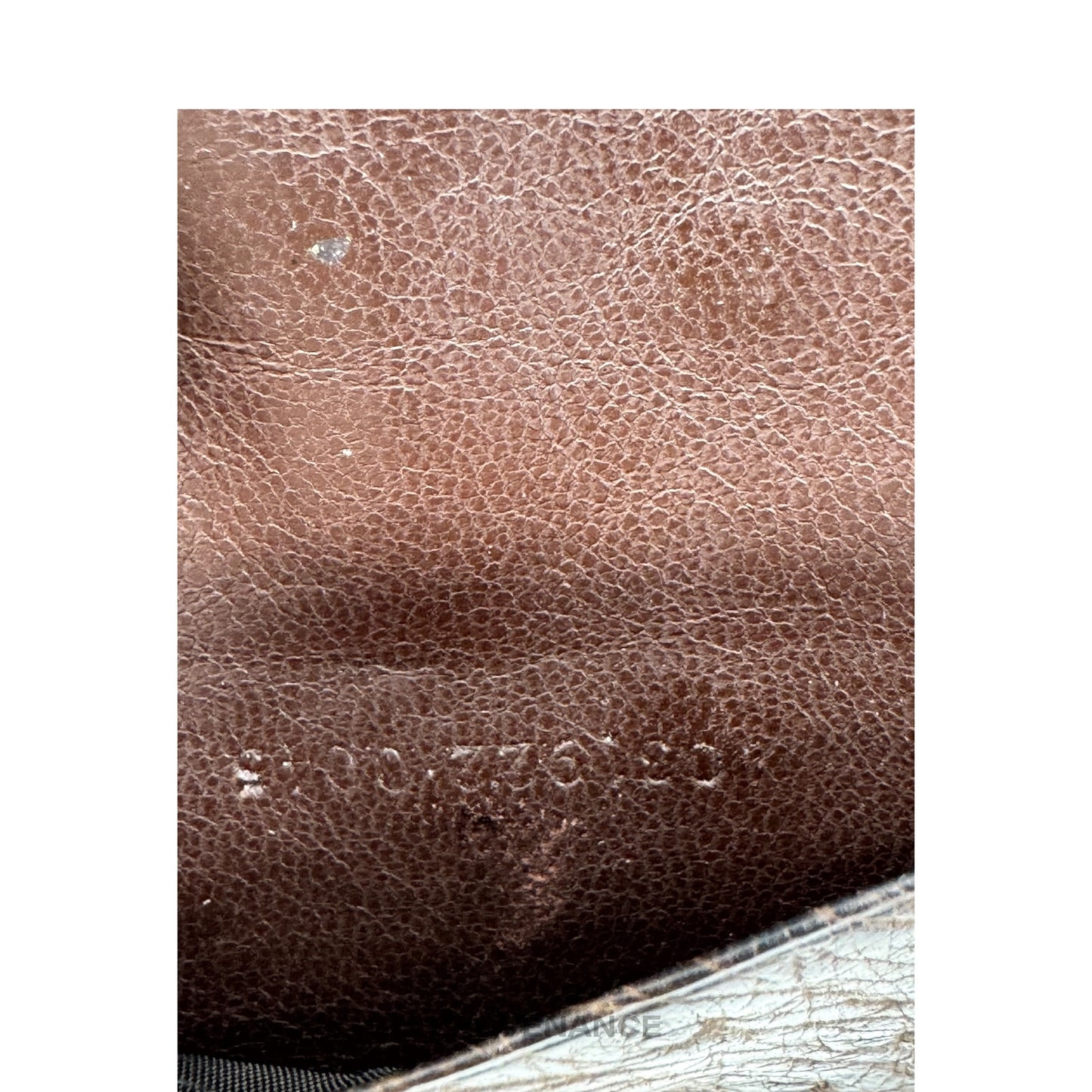 🔴 Gucci Pocket Organizer Wallet - Chocolate Ostrich Leather