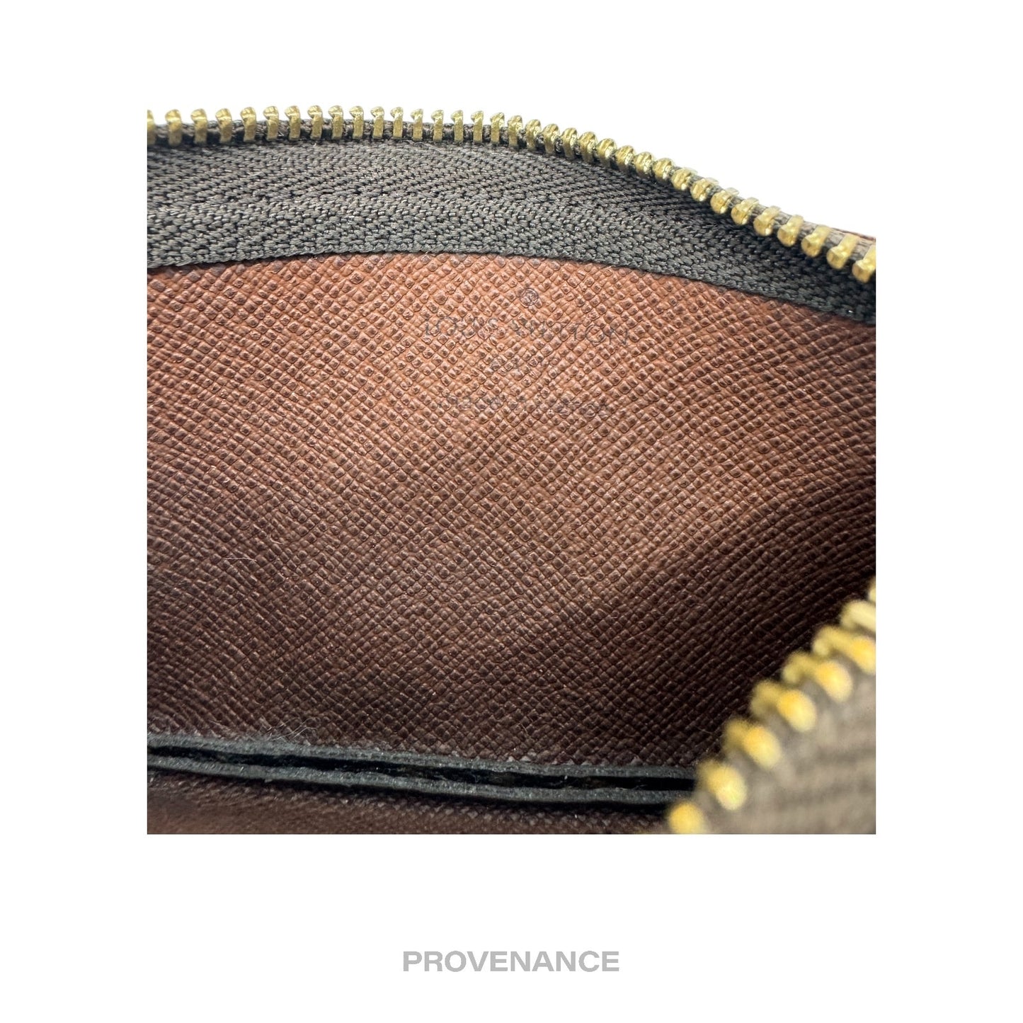 🔴 Louis Vuitton Key Pouch Cles -  Monogram