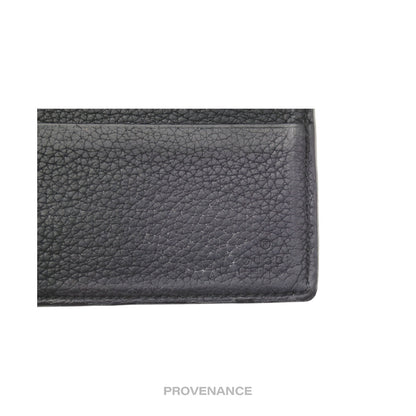 🔴 Gucci Vintage Logo Bifold Wallet - Black Leather