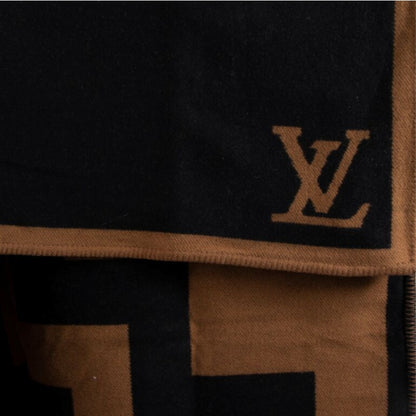 🔴 Louis Vuitton Initials Karakoram Blanket - Wool Cashmere