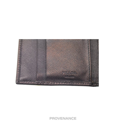 🔴 Prada Trifold Wallet - Black Saffiano Leather