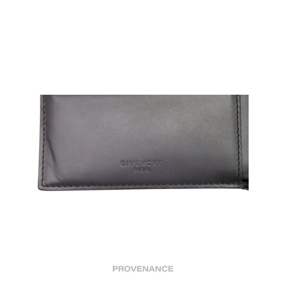 🔴 Givenchy 8CC Bifold Wallet - Monogram Stars