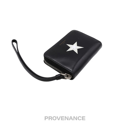 🔴 Givenchy Star Zip Card Wallet - Black Leather