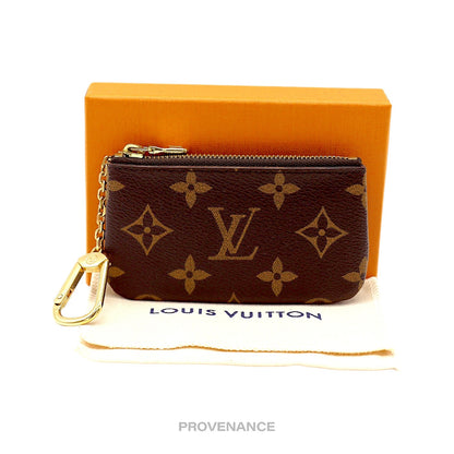 🔴 Louis Vuitton Key Pouch Cles - Monogram