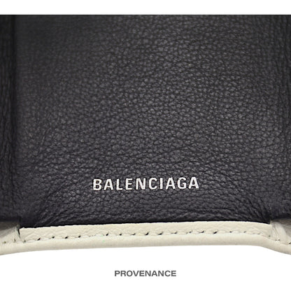 🔴 Balenciaga Logo Print Trifold Wallet - White