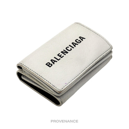 🔴 Balenciaga Logo Trifold Wallet - White Leather