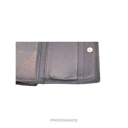 🔴 Prada Trifold Wallet - Black Saffiano Leather