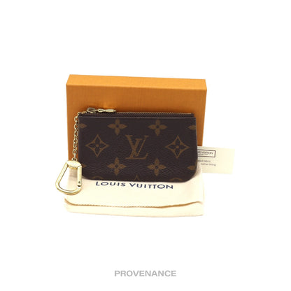 🔴 Louis Vuitton Key Pouch Cles - Monogram