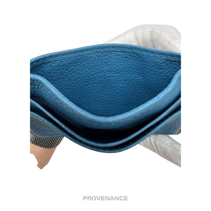 🔴 Gucci Large Logo Card Holder Wallet - Powder Blue Leather