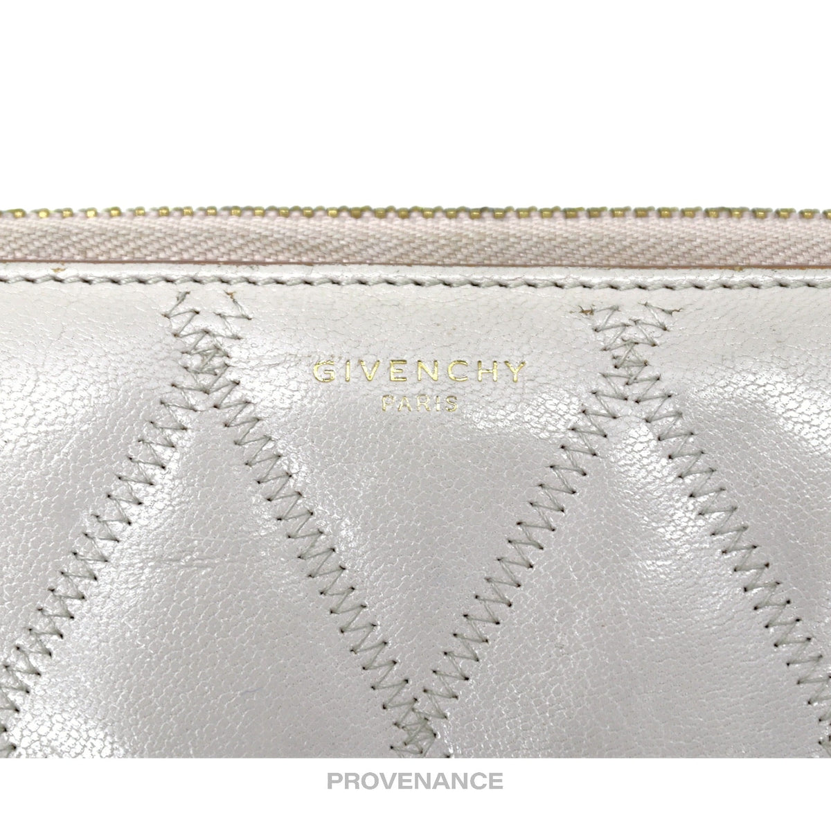 🔴 Givenchy Zip Long Wallet - Blush Quilted Leather Gold