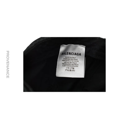 🔴 Balenciaga Embroidered Rainbow Logo Cap - Washed Black