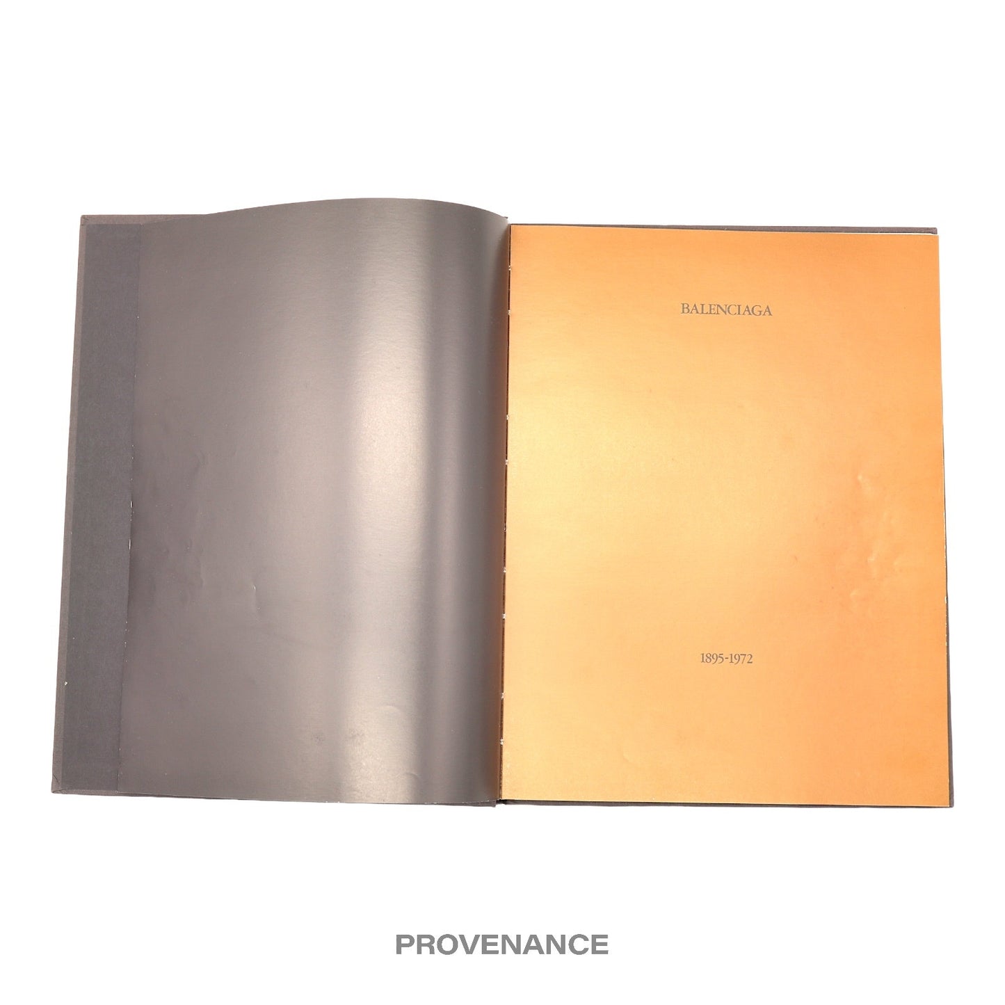 🔴 HOMMAGE A BALENCIAGA Book - Hardcover