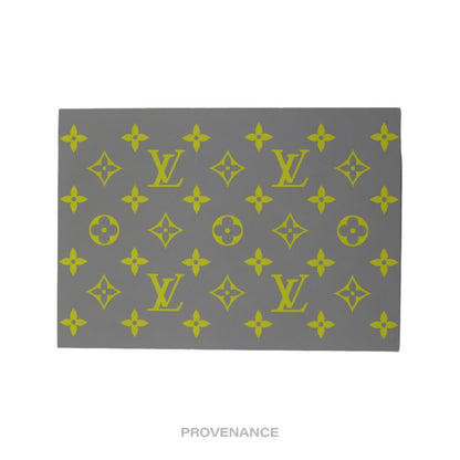 🔴 Louis Vuitton Card - Grey Yellow Monogram