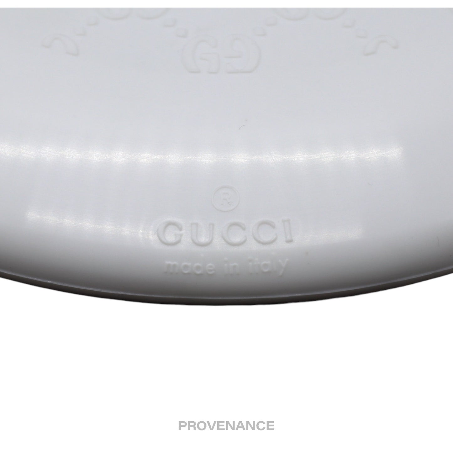 🔴 Gucci GG Monogram Frisbee - White