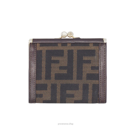 🔴 Fendi Snap Wallet - FF Zucca