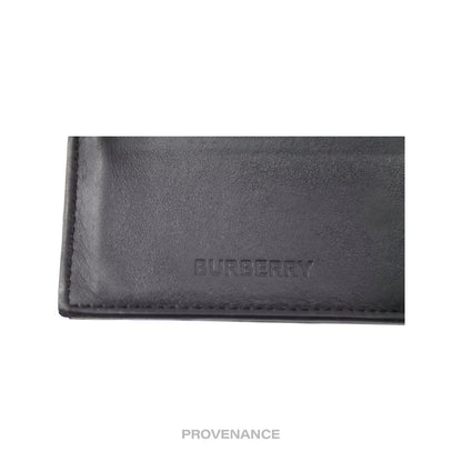 🔴 Burberry Bifold Wallet - Nova Check