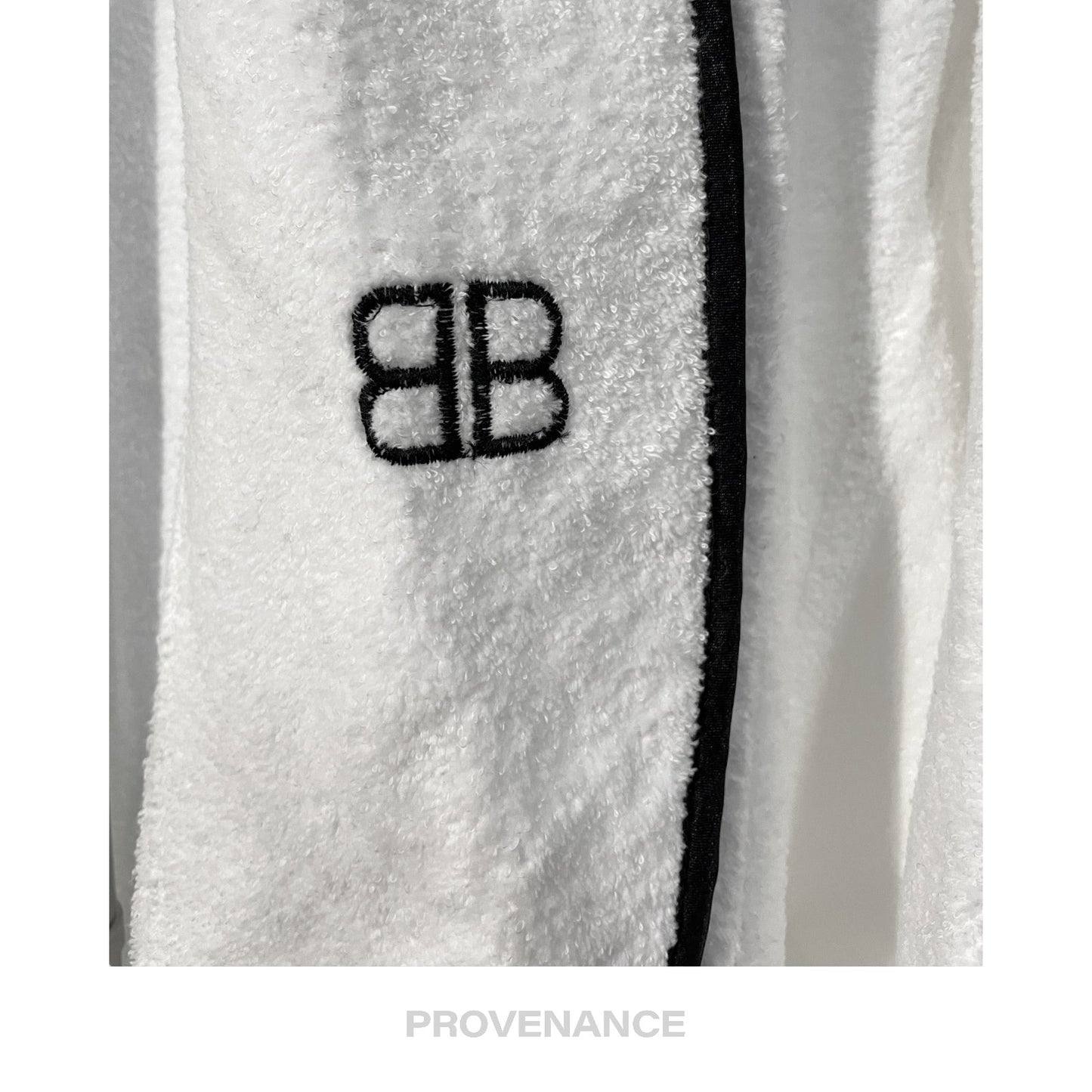 🔴 Balenciaga BB Robe - White French Terry